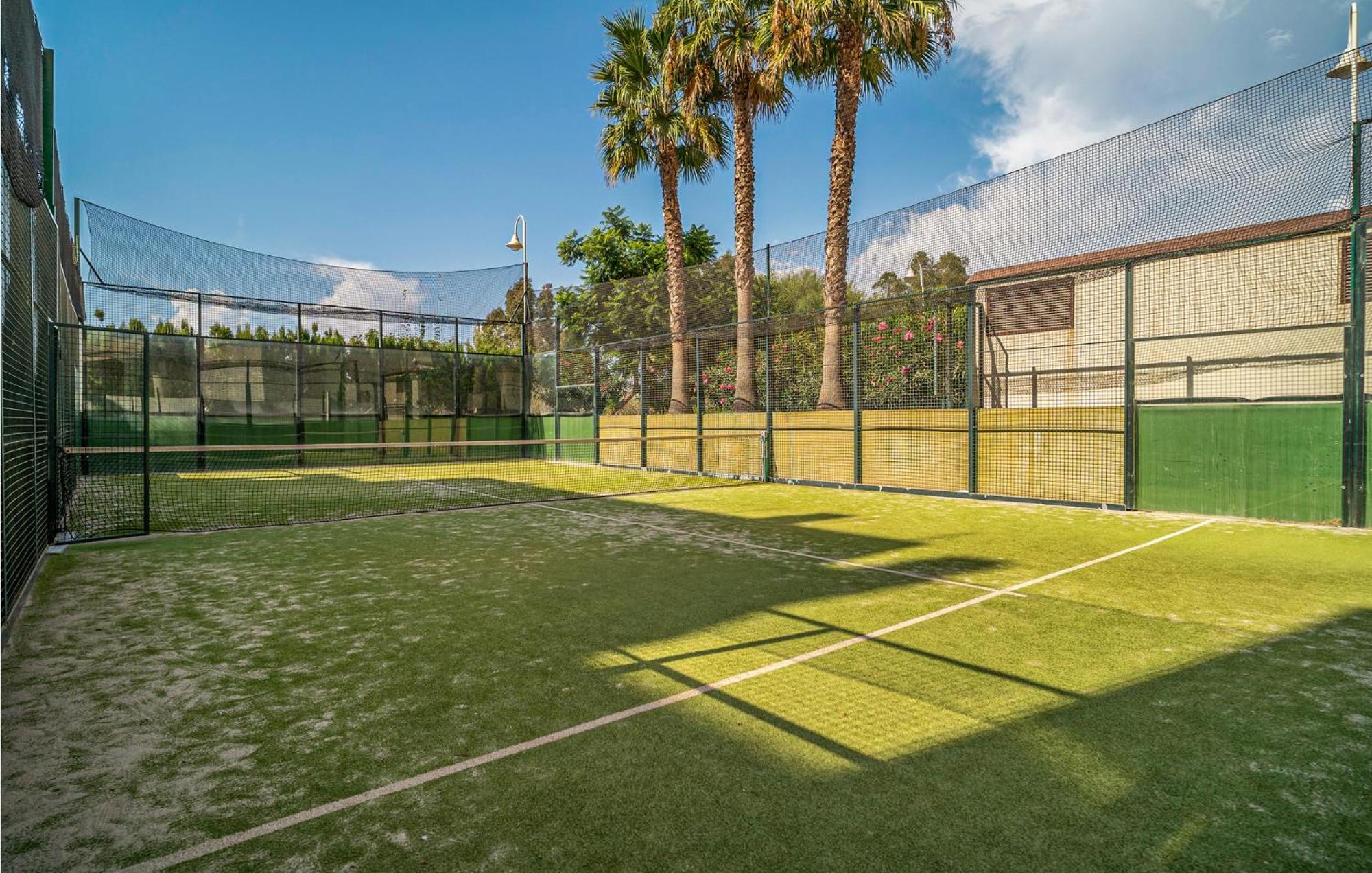 Amazing Apartment In Motril With House Sea View エクステリア 写真